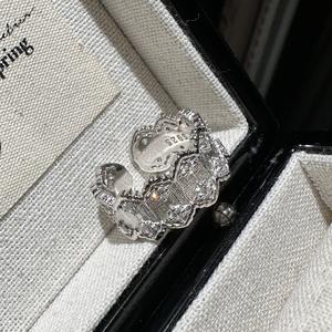 แหวนเงินแท้ S925 ประดับเพชรซิคอนแบบไมโครอินเลย์ ดีไซน์เรียบง่ายโรแมนติกสไตล์ยุคกลาง ลายวินเทจแบบเปิดจากจีน - Product Image 1