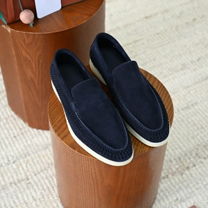 Mocasines Casuales de Diseño para Hombre, Hechos de Gamuza, Diseño de una Pieza con Diseño Calado, Tejidos con Cuero Natural - Product Image 6