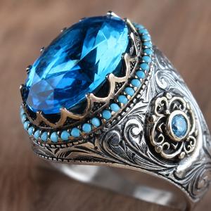 Anello Vintage con Gemma Verde per Uomo, Stile Artigianale Europeo e Americano, Gioiello di Moda - Product Image 5