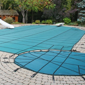 Housse de sécurité en maille légère pour une installation et un retrait faciles avec des ressorts antirouille et des sangles d'ancrage sécurisées - Product Image 5