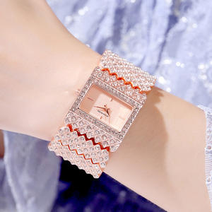 เคสอะคริลิคทรงสี่เหลี่ยมติดเพชรเต็มรูปผู้หญิง <span class=keywords><strong>Anna</strong></span> Kerin นาฬิกาข้อมือควอตซ์เคลื่อนไหวเป็นมิตรกับสิ่งแวดล้อม A241ระเบิดได้ - Product Image 1