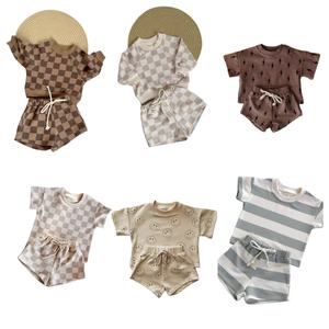 Toptan 2-Piece çocuklar bebek giyim setleri Hawaii baskılı boy tüm boyutları için T-Shirt & şort süt ipek kumaş - Product Image 1