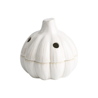 Pot à ail en céramique blanc créatif en forme d'ail, pot à gingembre en céramique avec couvercle pour le rangement domestique en cuisine (vente en gros)