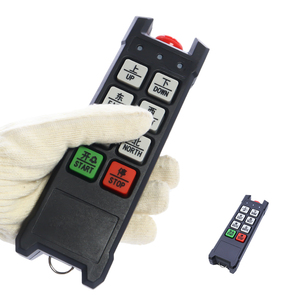 Factory Wholesale 6 Single Speed Buttons Plastic And Silicone Industrial Electric Hoist Radio Remote Control - Product Image 1