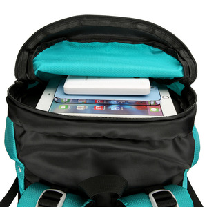MKW2065 Mochila Duradera de 60L para Exteriores, Mochila Ligera de Viaje para Acampar, Senderismo, con Cubierta PARA LA Lluvia y Compartimento para Zapatos - Product Image 4