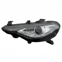 Phares avant pour Alfa Romeo Giulietta, phares avant Giulia, ensemble d'éclairage gauche et droit, module de lentille HID LED, OEM, haute qualité