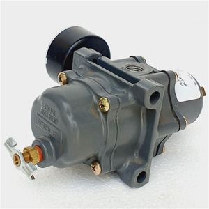 Régulateurs d'alimentation pour instruments de la série 67C, modèles 67CFR-237 et 67CFR-239 - Product Image 2