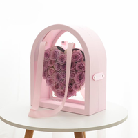 Boîte à fleurs transparente en acrylique en forme de livre pour la Saint-Valentin, boîte cadeau robuste pour fleurs fraîches et éternelles, idéale pour les occasions spéciales