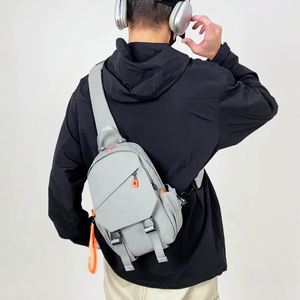 Sac de Poitrine Multifonctionnel Grande Capacité pour Homme BESTELLA – Sac à Bandoulière Décontracté en Nylon Imperméable pour Cyclisme et Activités Extérieures - Product Image 4