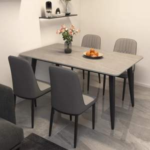 Juego de Mesa y Sillas de Comedor, 4 Piezas, Rectangular, Diseño Moderno y Minimalista para Hogares Pequeños - Product Image 1