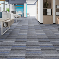 Dalles de moquette commerciales carrées en polypropylène, asphalte, PVC, PE, avec support non tissé, dalles de moquette modulaires pour bureaux