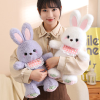 Peluche Lapin Assis Adorable, Douce Poupée Lapin en Peluche avec Bavoir en Dentelle, Mignons Animaux en Peluche pour Décoration de Chambre d'Enfant, Cadeau de Fêtes