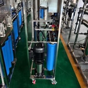 Équipement de purification d'eau par osmose inverse de 0,25 tonne avec cadre entièrement en acier inoxydable 304 personnalisé, performance des matériaux du panneau de flux - Product Image 1