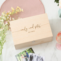 Couvercle rabattable avec logo gravé personnalisé, boîte de rangement de thé en bois pour cadeau de mariage, avec serrure