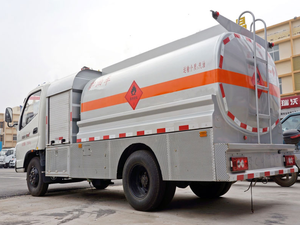 Camion-citerne neuf de marque chinoise, mini, RHD/LHD, 3m³/5m³, châssis chinois, Euro 3, Tier 3 - Product Image 6