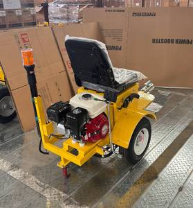 Machine <span class=keywords><strong>de</strong></span> marquage routier LineDriver, moteur à essence, accessoire <span class=keywords><strong>de</strong></span> traçage <span class=keywords><strong>de</strong></span> lignes, hydraulique Danfoss - Product Image 2