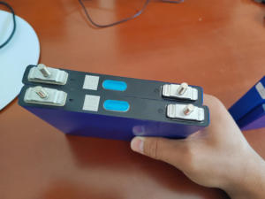 Высокая скорость разряда <span class=keywords><strong>C</strong></span> 25C 3,2 V 20Ah 22Ah 32ah LFP призматический литий-ионный Аккумулятор Lifepo4 для запуска электромобиля - Product Image 5