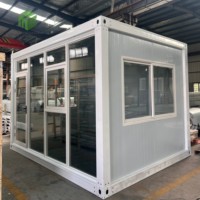 Maison conteneur préfabriquée à mur-rideau en verre, structure modulaire en acier, logement portable pour usage commercial