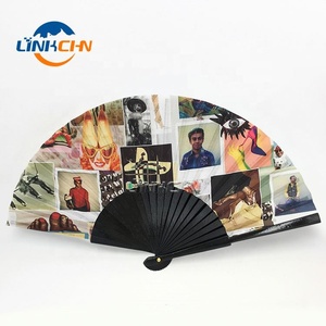 Poignées en bois de couleur naturelle personnalisées ventilateur en tissu en bois comme souvenir - Product Image 2