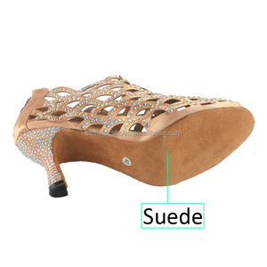 Bottes de danse scintillantes pour femmes personnalisées 7.5CM Champagne Satin découpé chaussures de danse <span class=keywords><strong>Salsa</strong></span> avec fermeture éclair - Product Image 4