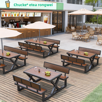 Ensemble table et chaises en plastique imitation bois en forme de X, pliable, mobile, design minimaliste moderne pour cafés commerciaux et cours.