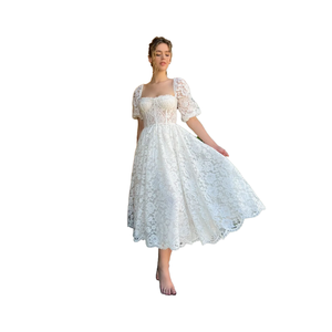 فستان زفاف أنيق مخصص بأكمام منتفخة وياقة مربعة مع تطريزات، طويل يصل للأرض، تصميم A-line، مناسب للشاطئ وحفلات أعياد الميلاد، متوفر بمقاسات كبيرة للنساء - Product Image 4