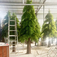 Grand arbre artificiel en pin et cèdre, faux sapin de Noël, grand arbre paysager sur pied pour la décoration de scènes d'hôtel, de centre commercial ou de mariage