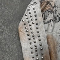 Hoodie DTG personnalisé par pulvérisation à l'acide, effet Monkey Wash, coupe ample vintage, délavé avec rivets métalliques