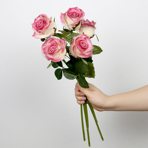 Rosas Artificiales de PU en Tonos de Ensueño al por Mayor con Tacto Real y Soporte para Colores Personalizados, Perfectas para Decoración de Bodas y Hogar - Product Image 3