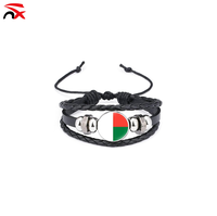 Vente en gros Ensemble de drapeaux nationaux de Madagascar Cadeaux Bracelet agitant la main Patch Porte-clés Pin Cure-dents Drapeau Drapeaux de table pour la promotion