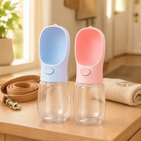 12 19 oz Eco-Friendly 500mL Cat &amp;   Bouteille d'eau portable pour animaux de compagnie, en plastique de qualité alimentaire, anti-fuite, pour la randonnée en plein air et les voyages