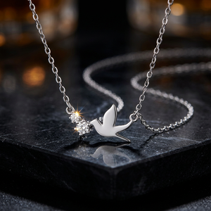 Collier en argent sterling 925 avec collier ras du cou en moissanite en forme d'hirondelle, style coréen tendance pour femme, plaqué or - Product Image 2