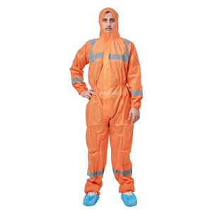 Junlong Disposable Medical Water Proof Protective <strong>PPE</strong> Coveralls for <strong>Painters</strong> Type 5/6 Approved - Product Image 1