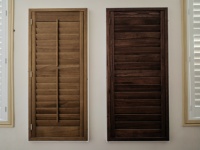 Volets en bois peints blancs modernes, sur mesure, pour salon, volets de style plantation, élégant traitement des fenêtres