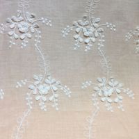 Tissu en coton respirant à motif floral 3D brodé en relief, design raffiné, prix raisonnable, textile de maison tricoté à la chaîne