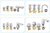 Robinet de baignoire en laiton de qualité supérieure, surface polie, design classique, mitigeur eau chaude et froide, jet cascade premium