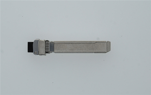Transceptor Finisar FTLF8536P5BCL 25GBASE-SR 100m SFP28 MMF con Conector LC para Centro de Datos, Nube e IT - Product Image 2