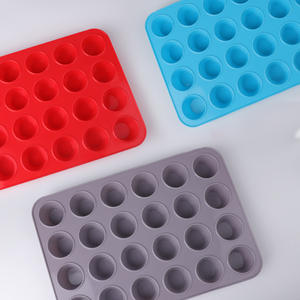 Molde para Muffins de Silicona Ecológico de 24 Cavidades, Molde para Cupcakes de 32*22.5*2.5cm, Cada Bandeja de 4.5cm - Product Image 1