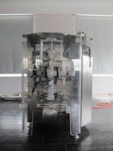 Un süt tozu <span class=keywords><strong>Protein</strong></span> tozu otomatik kantitatif tartı rulo Film çanta yapma dikey paketleme makinesi - Product Image 4