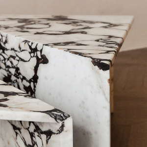 Mesa de centro de piedra natural, diseño italiano, triángulo de lujo, calacatta, mesa de centro de mármol - Product Image 5