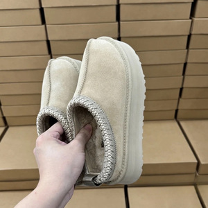 Botas de Nieve de Plataforma con Peluche, Diseño de Marca Tasmans Uggss, Moda de Invierno, Lindas, 2026 - Product Image 3