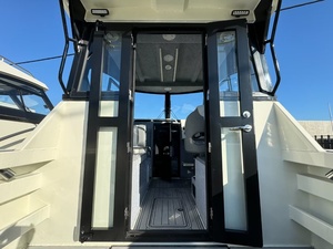 Barco de Pesca Profisher 2026, Estándar Australiano, Embarcaciones de Aluminio Negro, Yate Asequible de Alta Calidad con Puerta de Cabina en Venta - Product Image 5
