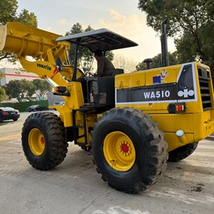 รถตักล้อยางโคมัตสึ WA510 ความจุ 6 ตัน อุปกรณ์ก่อสร้างมือสอง พร้อมเครื่องยนต์คัมมินส์ ปั๊มเดนิสัน มอเตอร์กำลัง 92 กิโลวัตต์ พร้อมลูกปืน - Product Image 2