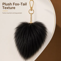 Petit porte-clés pendentif de sac en fourrure de renard douce avec accent en cuir, accessoire de cosplay en peluche