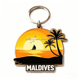 Souvenir de voyage aux Maldives, souvenir de vacances aux Maldives, porte-clés de plage au coucher du soleil, souvenirs des Maldives, porte-clés en métal doré - Product Image 1