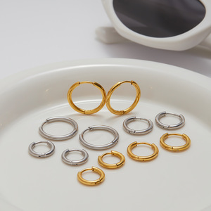 Pendientes de Aro de Acero Inoxidable con Baño de Oro de 18K, Diseño Geométrico Grande, Pendientes de Moda - Product Image 3