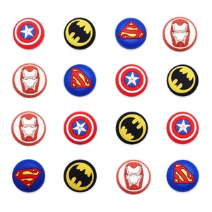 Cubiertas de Silicona Universales para Joysticks de Control de Juego para Series X/S con Diseño de Superman y Logotipo - Product Image 3