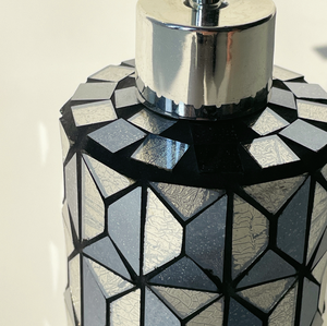 Juego de Accesorios de Baño de Lujo con Mosaico de Vidrio: Dispensador de Jabón, Portavelas y Porta Algodón - Product Image 5