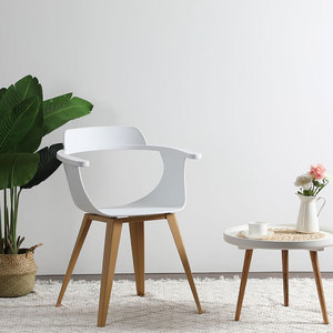 Modern Nordic <b>Chair</b> With <b>Plastic</b> Backrest And Wooden Legs Living Room <b>Chair</b> - Product Image 1