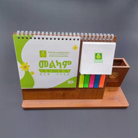 Kalender Meja dan Bulan Dekorasi Rumah Kantor, Blok Kayu Terus Menerus dengan Kalender Hari Tahun
